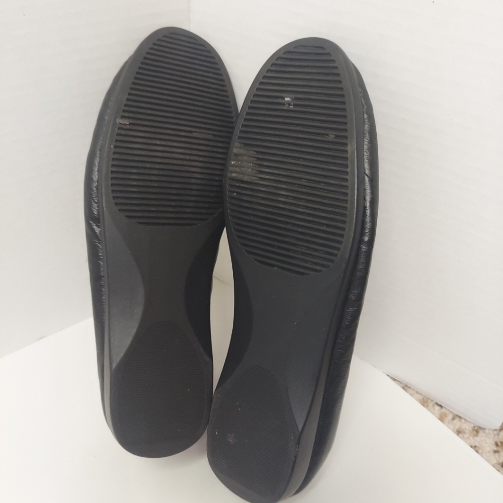 Appleseed's Black Leather Floral Applique Ballet Flats 9.5 Shoes Slip On - Picture 12 of 12